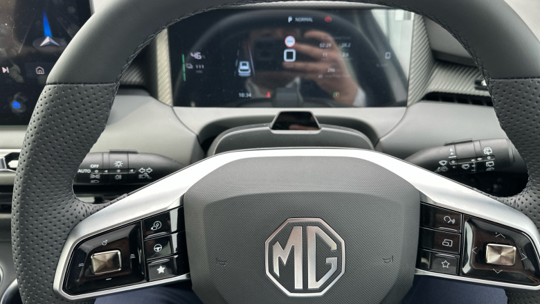 MG MGS5 170kW Trophy EV Long Range 64kWh 5dr Auto Electric Estate